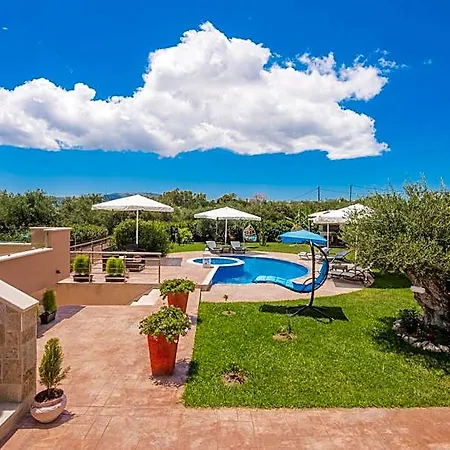 Romanza Luxury Hotel