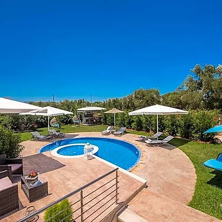 Romanza Luxury Hotel