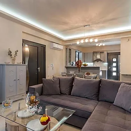 Hotel Romanza Luxury Kalamákion